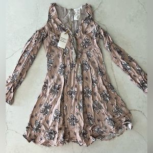 NWT , Sadie & Sage dress, size XS